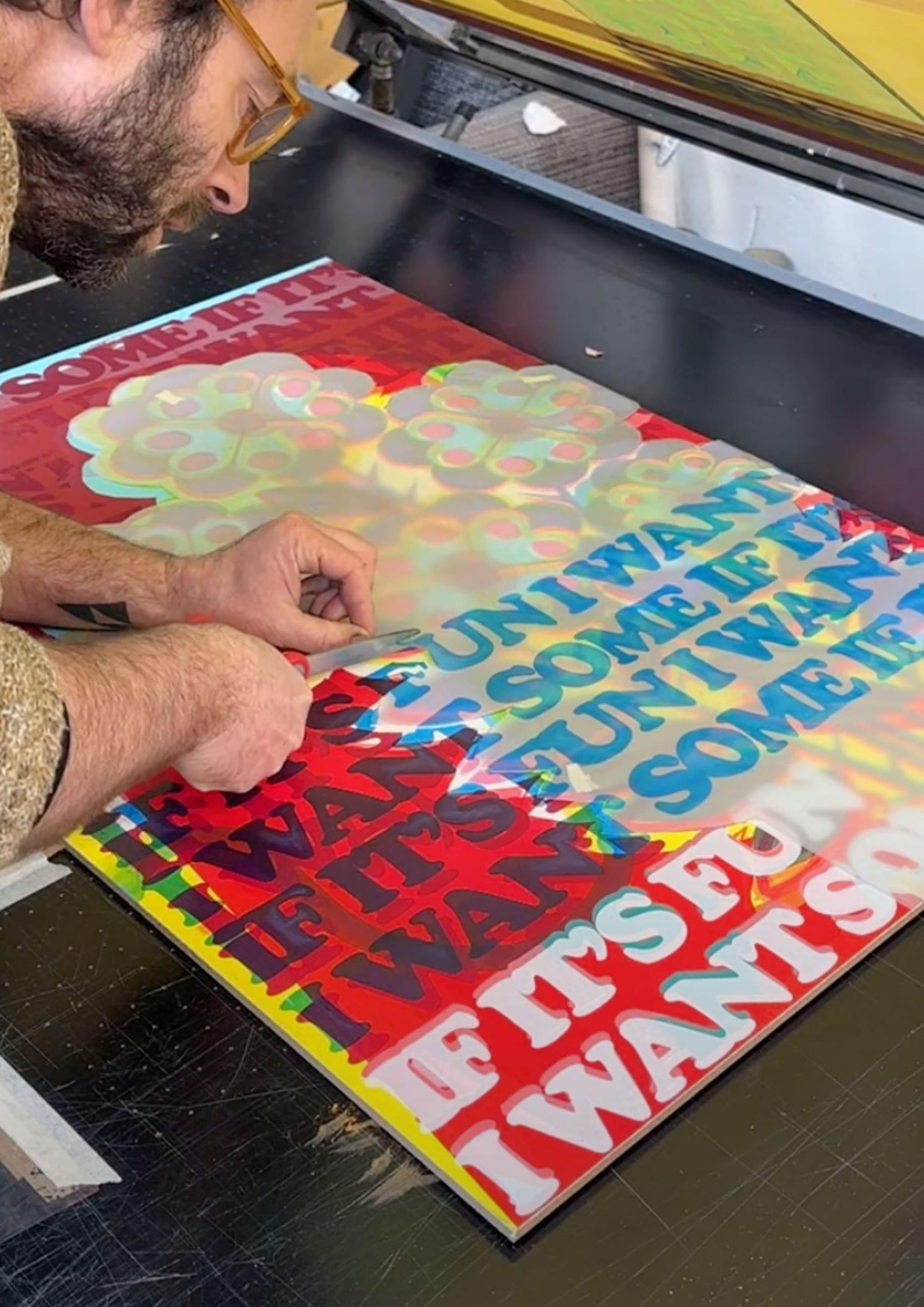 Peeling the print away from the screen